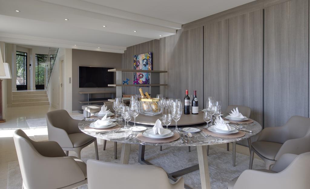 Luxurious Overlooking Monaco Villa
