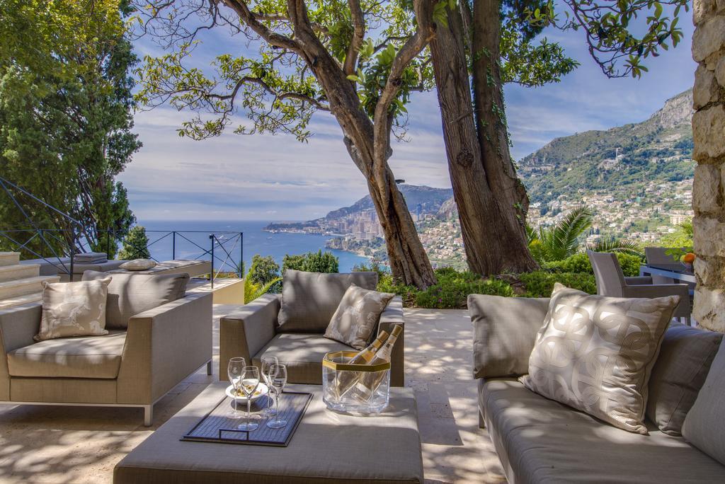Luxurious Overlooking Monaco